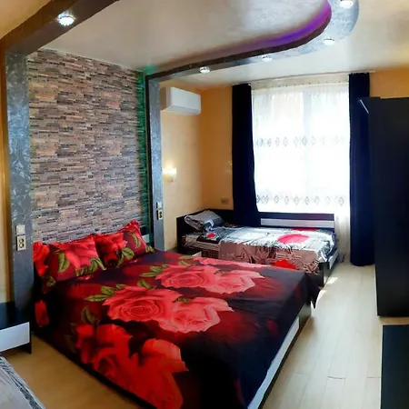 شقة Pollo Mikosta *