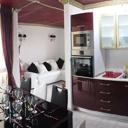 Apartament Pollo Mikosta