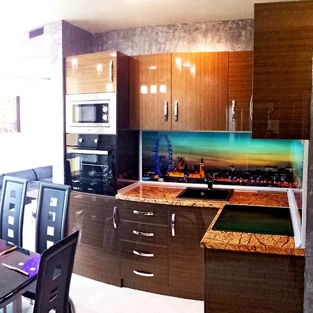 Apartament Pollo Mikosta Słoneczny Brzeg